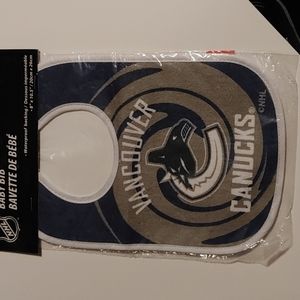 3/$25 VANCOUVER Canucks NHL hockey baby bib NIP